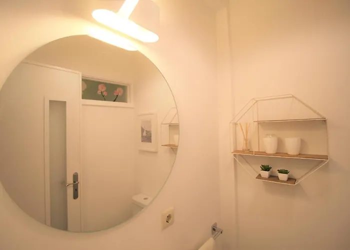 דירה Quiet And Central