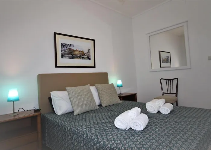 דירה Quiet And Central *